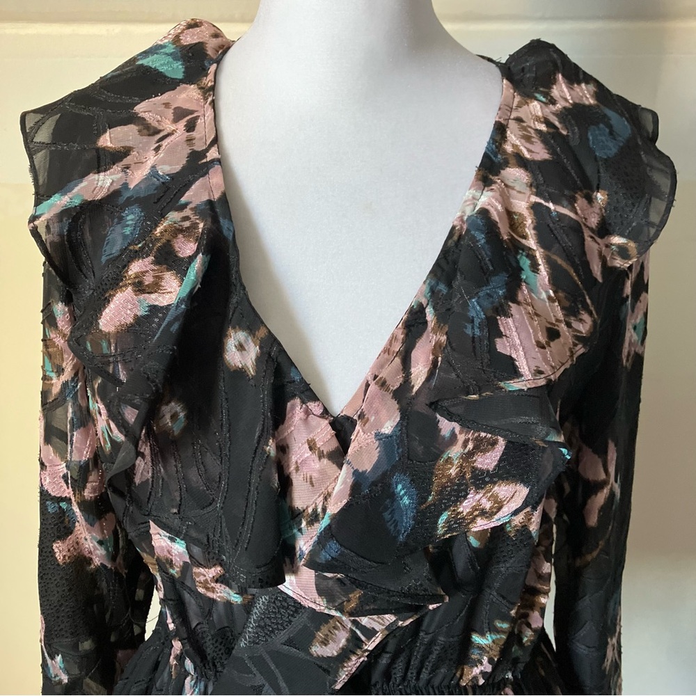 Alberto Makali Black Sheer Long Bell Sleeves Floral V Neck Blouse size Medium - Picture 4 of 10